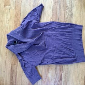 Ann Taylor Mauve/Purple Size Small Sweater
